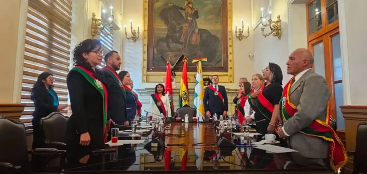 En La Paz, oposición toma el control del Concejo Municipal